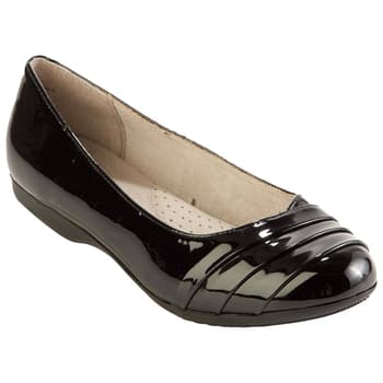 Womens Cliffs by White Mountain Clara Black/Patent Flats - Boscov's