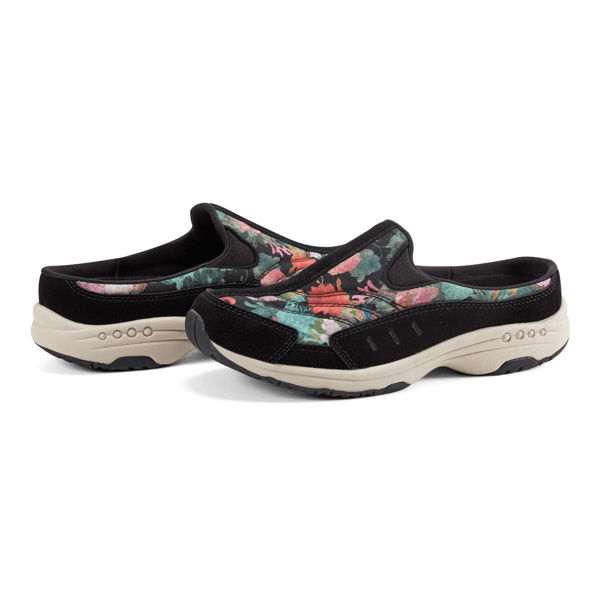Womens Easy Spirit Traveltime771 Walking Clogs