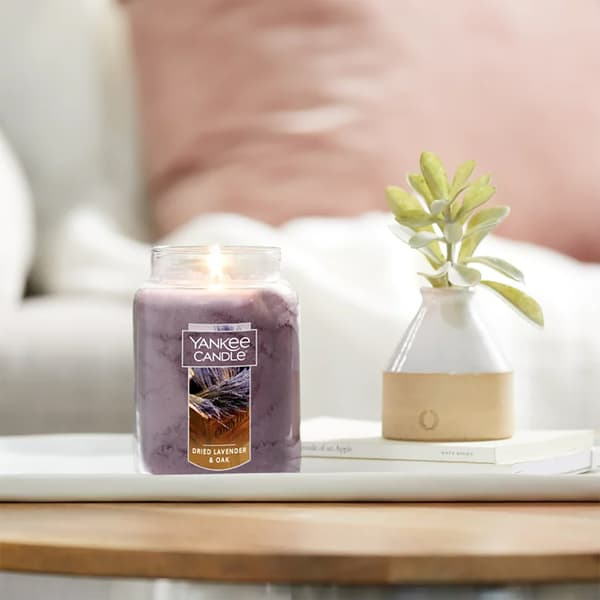 Yankee Candle&#174; 22oz. Dried Lavender & Oak Large Jar Candle