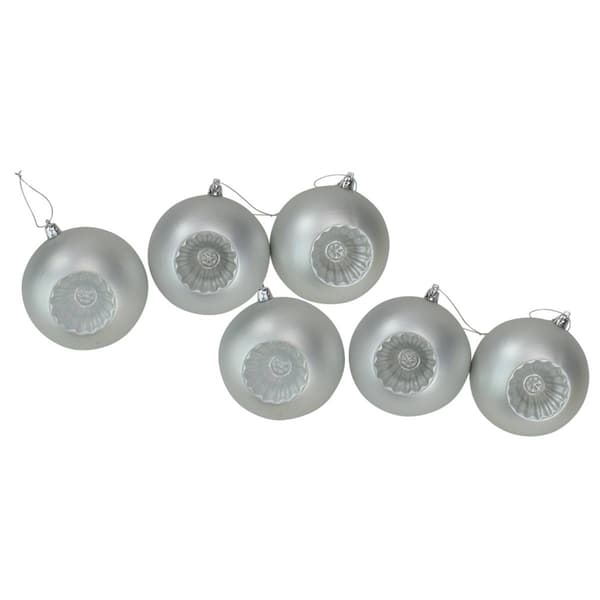 DAK 6ct. Silver Retro Reflect Christmas Ball Ornament Set