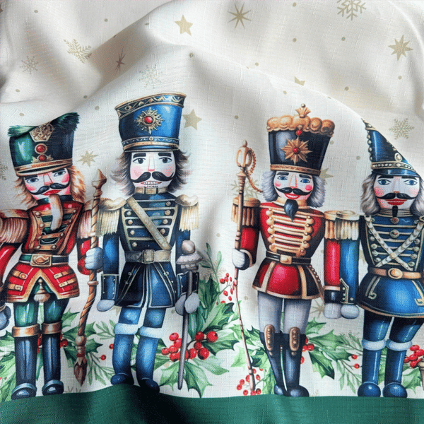 Threadmade Royal Nutcracker Tablecloth