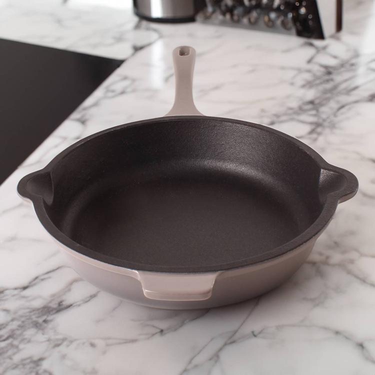 BergHOFF Neo Cast Iron 10in. Frying Pan