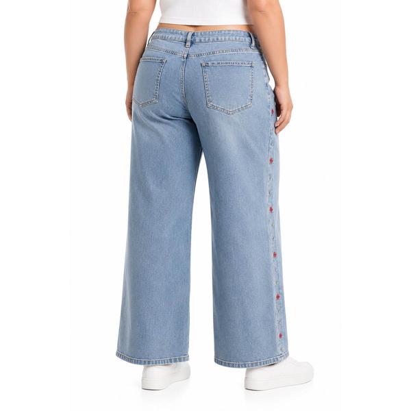 Juniors Plus Madden Girl Rose Stud Ultra 90''S Wide Leg Jeans
