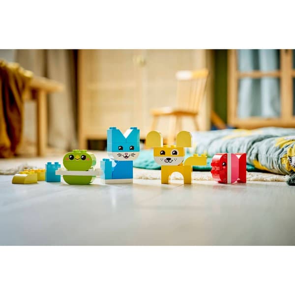 LEGO® DUPLO® 3-in-1 Creative Cut Pets Building Kit