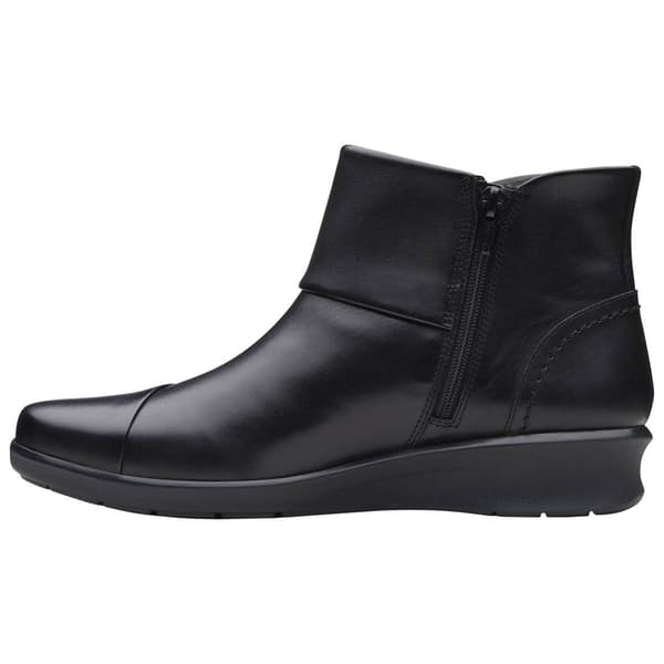 Womens Clarks® Hope Track Ankle Boots