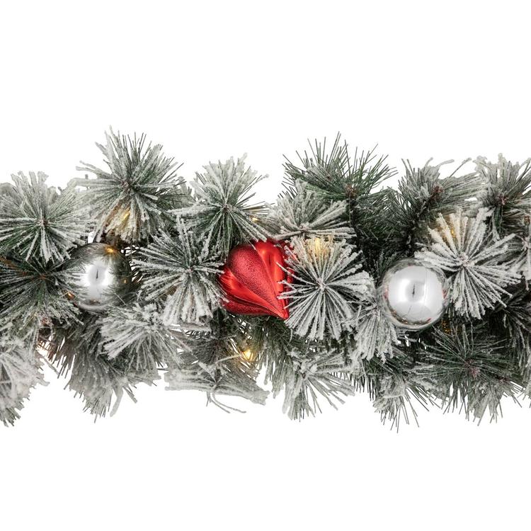 Northlight Seasonal 9ft. Pre-Lit Artificial Christmas Garland