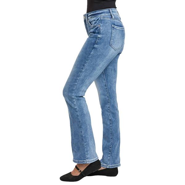 Petite Royalty Premium Stretch Basic Bootcut Jeans