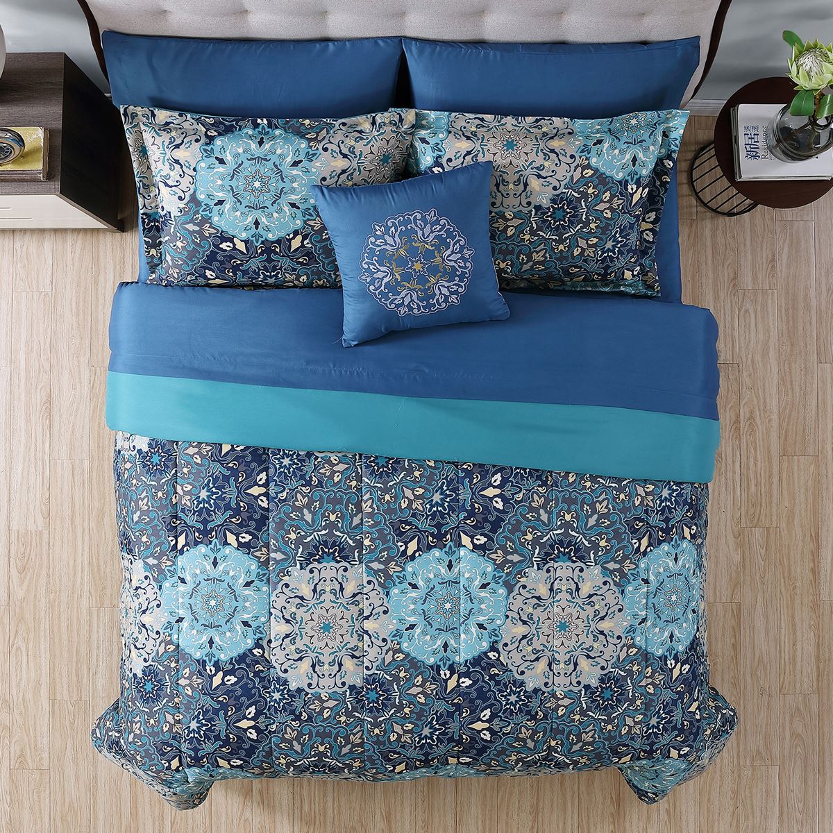 Modern Threads 8pc. Reversible Granada Complete Bedding Set - Boscov's