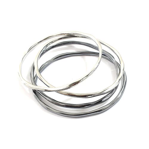 Adrienne Vittadini Signature 4pk. Bangle Bracelets