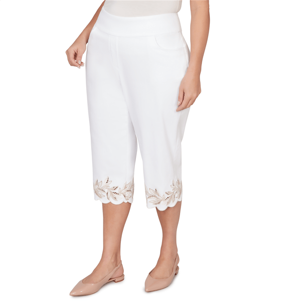 Plus Size Alfred Dunner Natural Wonder Leaf Cut Out Capris