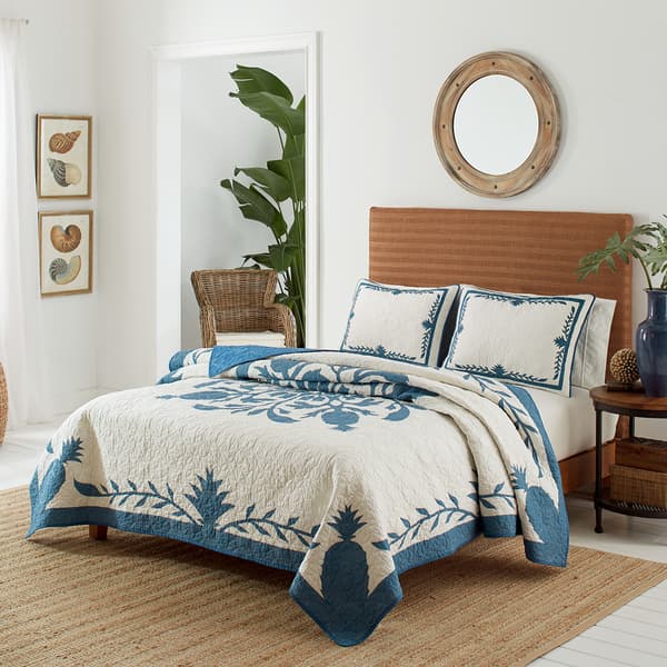 Tommy Bahama Aloha Pineapple 126TC Quilt - image 