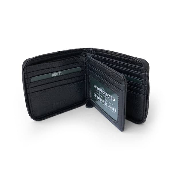 Mens Roots Roughing it Zipper Around Wallet