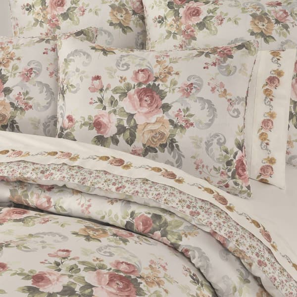 Royal Court Chablis 4pc. Comforter Set
