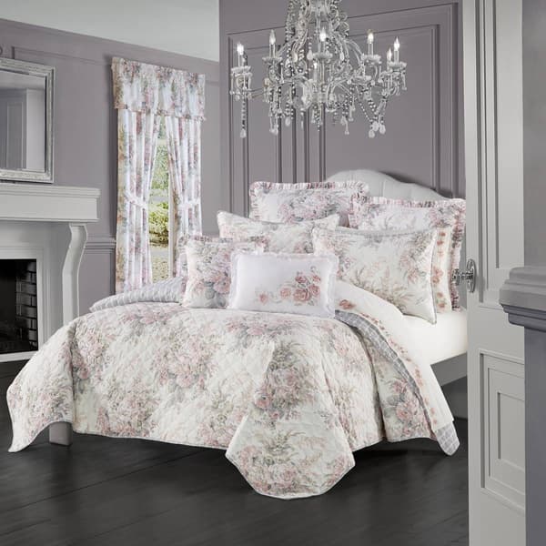 Royal Court Estelle Quilt Set - image 