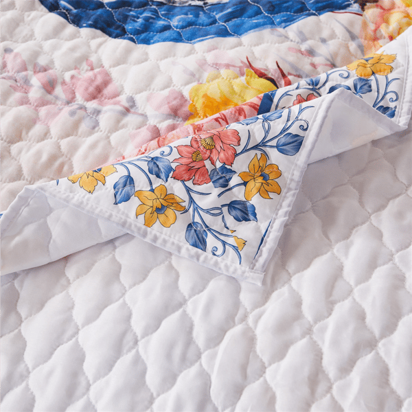 Greenland Home Fashions&#8482; Huntington Reversible Quilted Throw