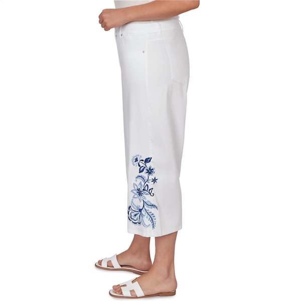 Plus Size Ruby Rd. French Riviera Embroidered Hem Capris