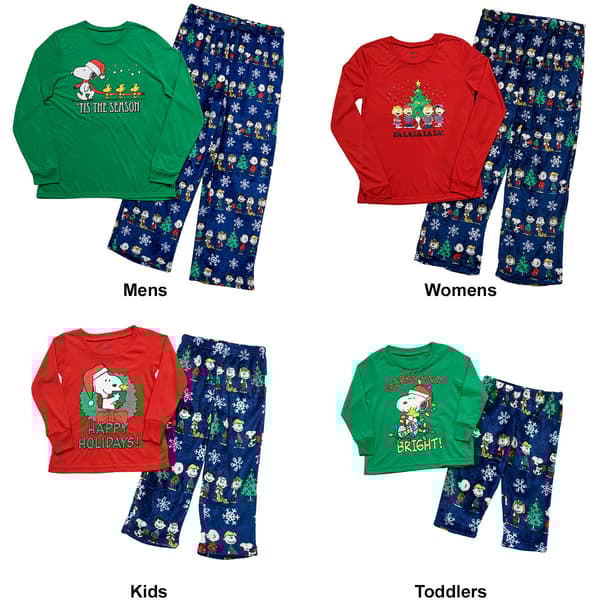 Holiday Traditions Peanuts Family Pajama Set