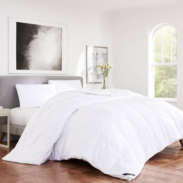 J. Queen New York Regency Sateen Down Alternative Comforter - image 