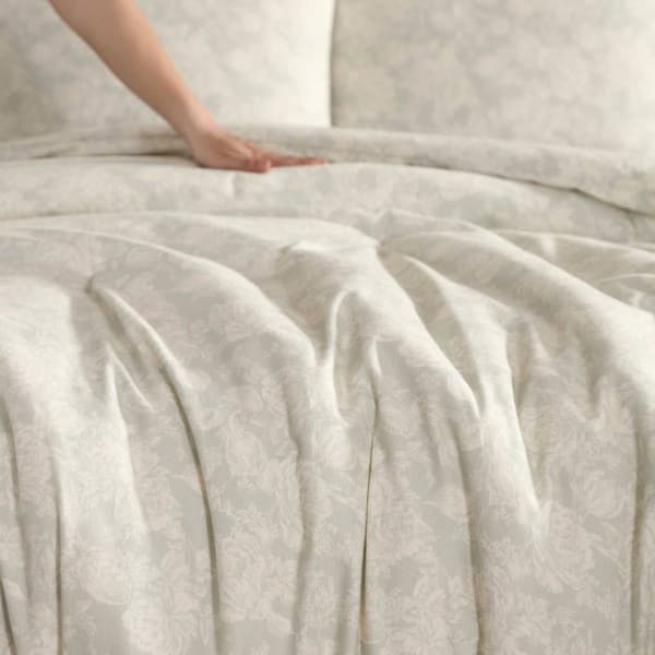 Laura Ashley Meredith Flannel Cotton Comforter Set