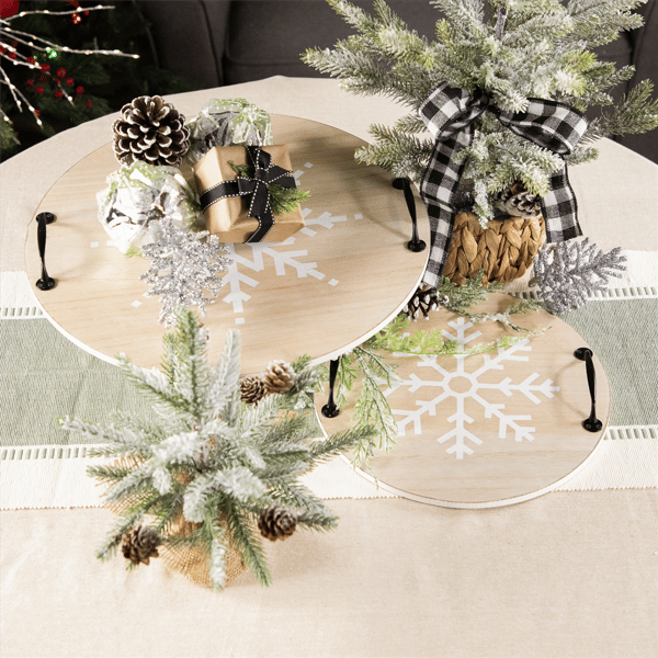 Northlight Round Snowflake Christmas Serving Trays - Set of 2
