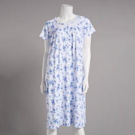 Womens Laura Ashley&#40;R&#41; Short Sleeve Floral Henley Nightgown