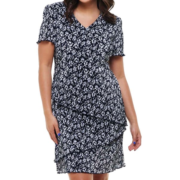 Petite Connected Apparel Short Sleeve Floral Bodre Shift Dress