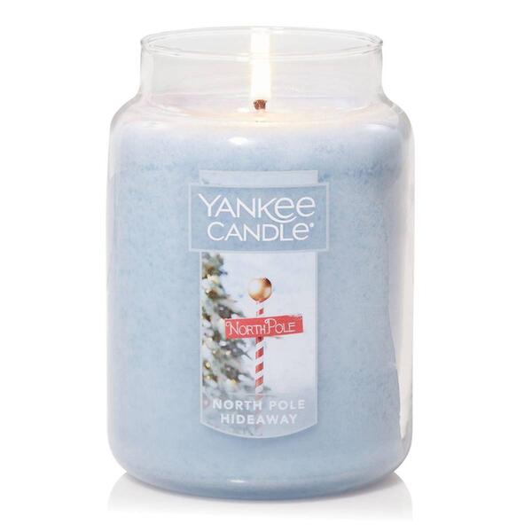 Yankee Candle&#40;R&#41; 22oz. North Pole Hideaway Candle - image 