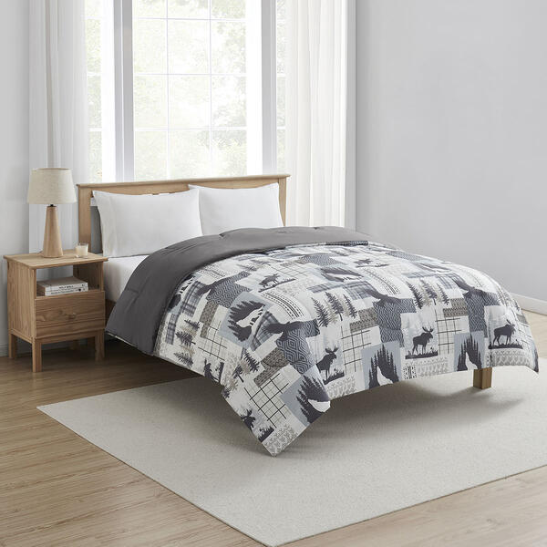 Ashley Cooper Lodge Patch Print Comforter - image 