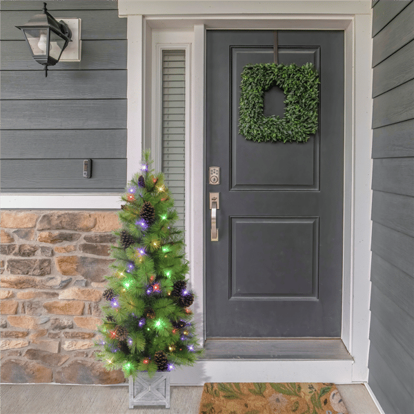 Puleo International 4.5ft. Pre-Lit Arkansas Pine Christmas Tree