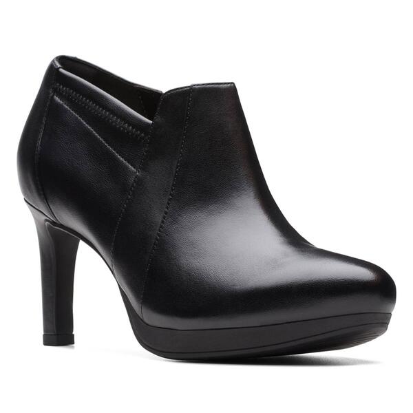 Womens Clarks&#40;R&#41; Ambyr Hope Ankle Boots - image 