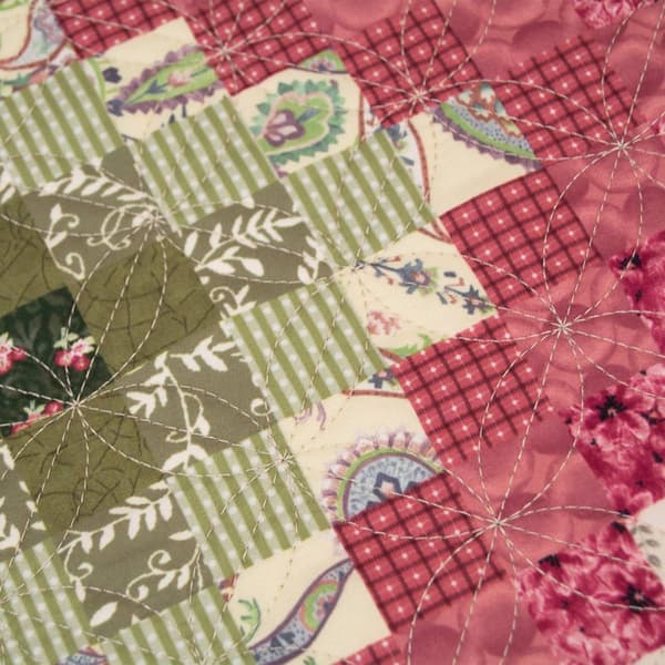 Donna Sharp Your Lifestyle Trip Around the World 3pc. Quilt Set