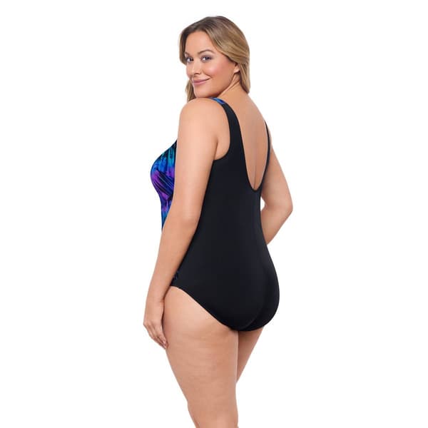 Plus Size Great Lengths Twist Front Abstract One Piece Swimsuit
