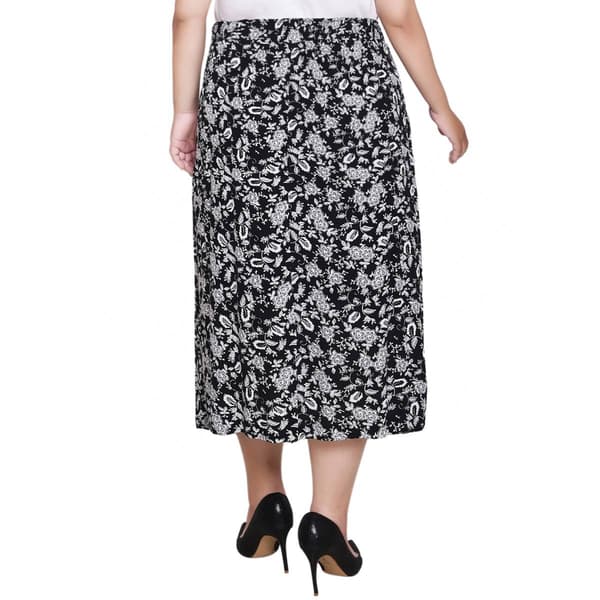 Plus Size NY Collection Pull On Floral Woven Gauze Crepon Skirt
