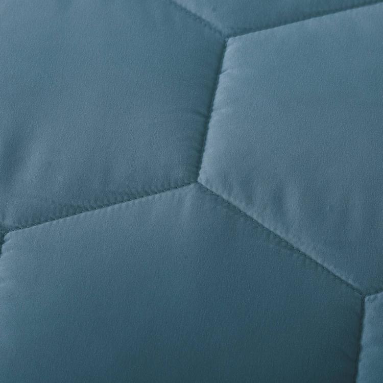 St. James Home Honeycomb Stitch Down Alternative Blanket