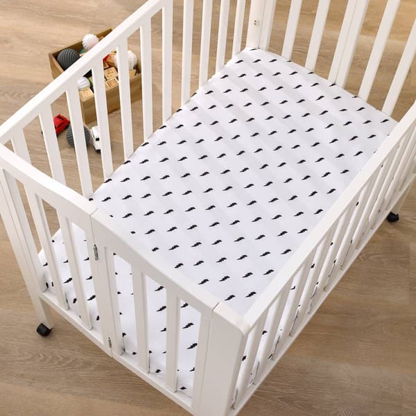 NoJo Lightning Bolt Print Mini Crib Sheet