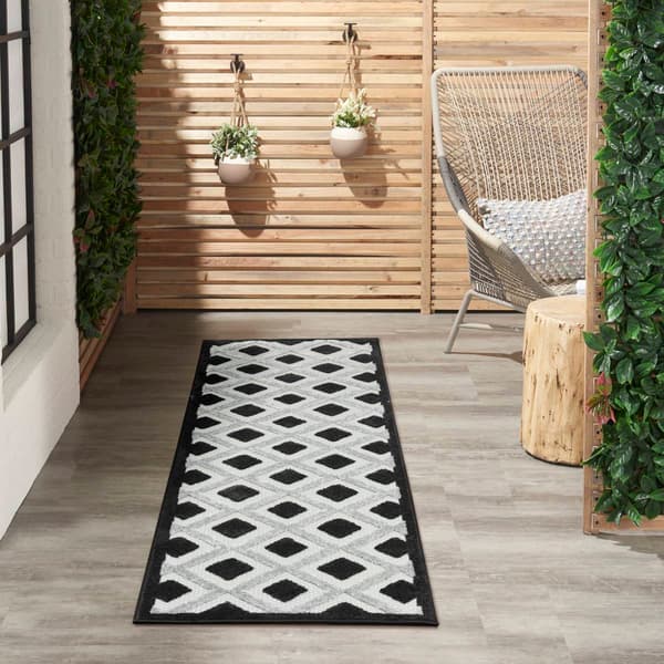 Nourison Aloha Diamond Modern Indoor/Outdoor Runner
