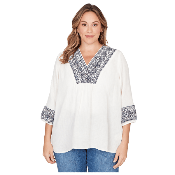 Plus Size Skyes the Limit Fresh Start 3/4 Sleeve V-Neck Top Wit
