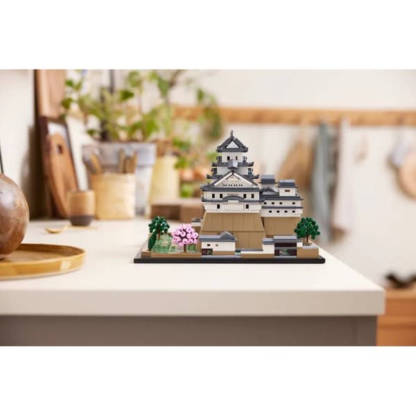 LEGO&#174; Himeji Castle Building Kit