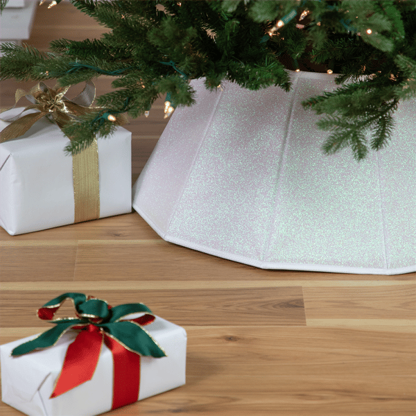 Northlight Shiny White Fabric Hexagonal Christmas Tree Collar