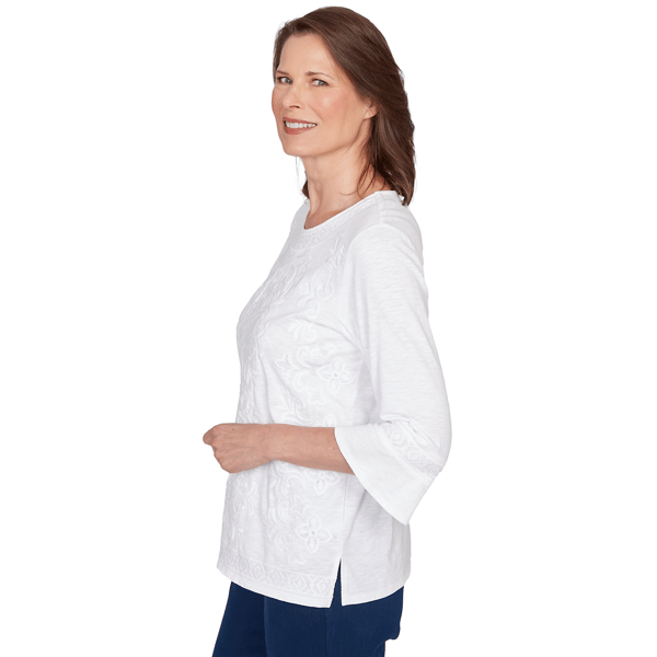 Petite Alfred Dunner Mykonos White Floral Medallion Blouse - image 