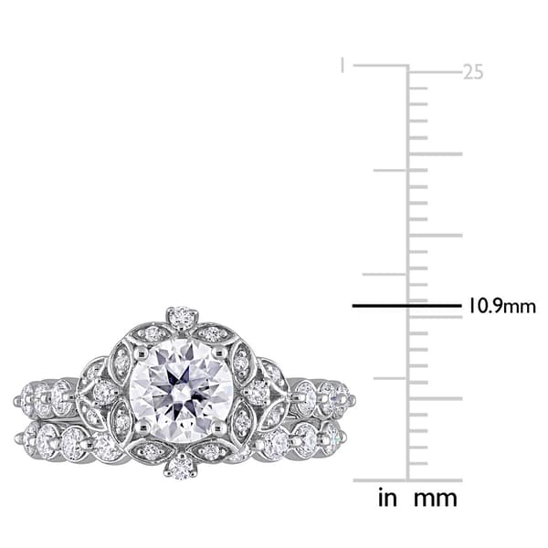 Gemstone Classics™ Sterling Silver 1 3/5ctw. Moissanite Set
