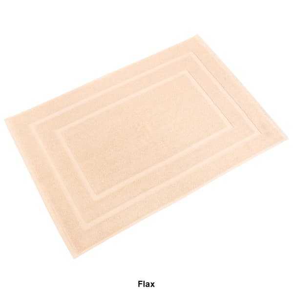 Classic Touch Solid Bath Mat