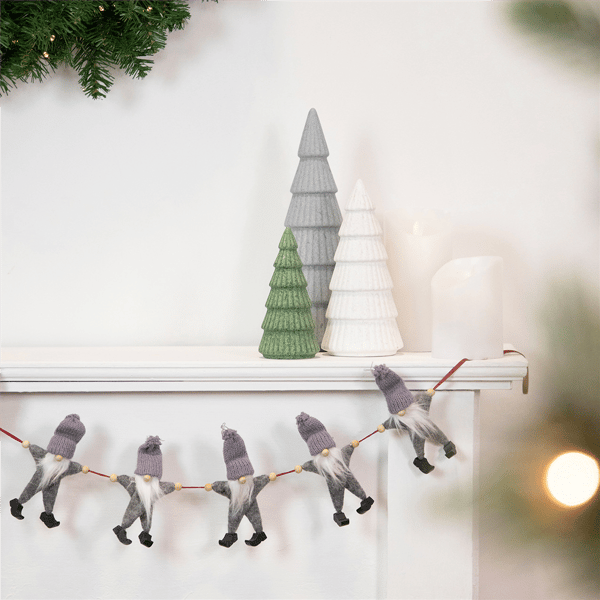 Northlight Knitted Winter Gnomes Christmas Garland
