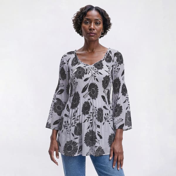 Plus Size Floral & Ivy 3/4 Sleeve V-Neck Sunflower Pleater Blouse - image 