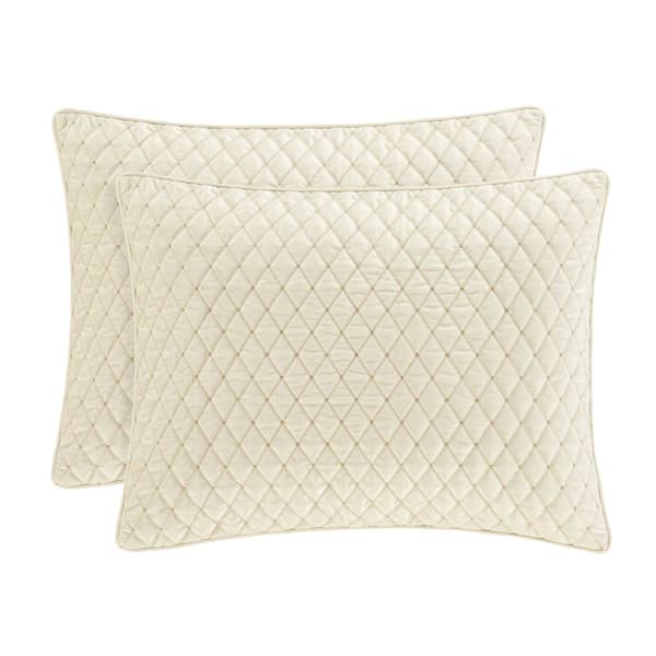 J. Queen New York Grandeur 3pc. Winter White Quilt Set