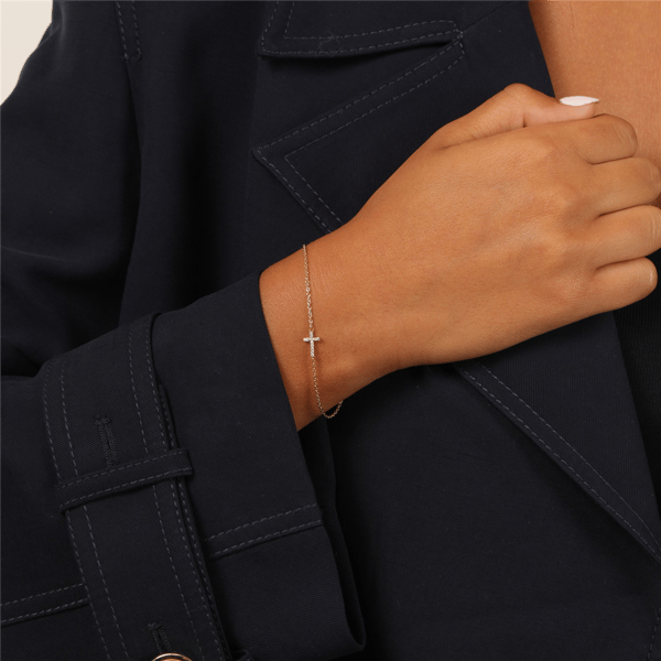 Brilliant Grown 18kt Gold-Plated Lab-Grown Diamond Cross Bracelet