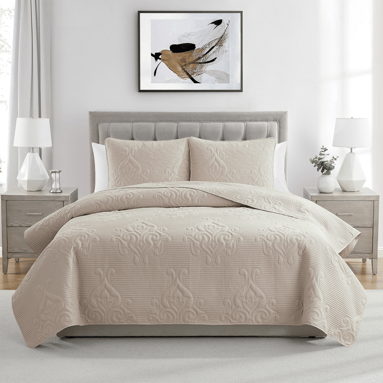 VCNY Home Solomun 3pc. Pinsonic Damask Microfiber Quilt Set