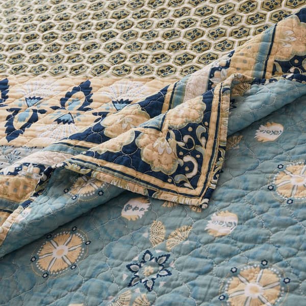 Greenland Home Fashions™ Thalia Velvet Reversible Bedspread Set