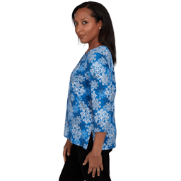 Petite Alfred Dunner Classics 3/4 Sleeve Snowflake Blouse