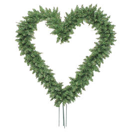 Northlight Seasonal 22 Artificial Pine Heart-Shaped Unlit Wreath